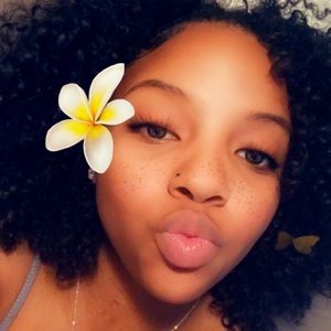 Meet your Posher, Taniya